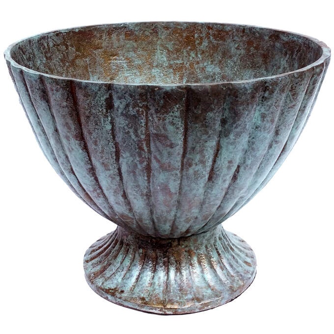 Pokal mit Rillen irish green