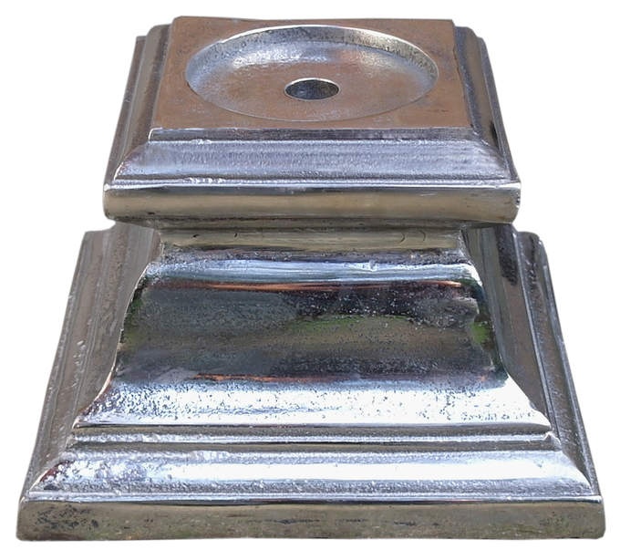 Kerzenständer quadr. Alu roh silbern